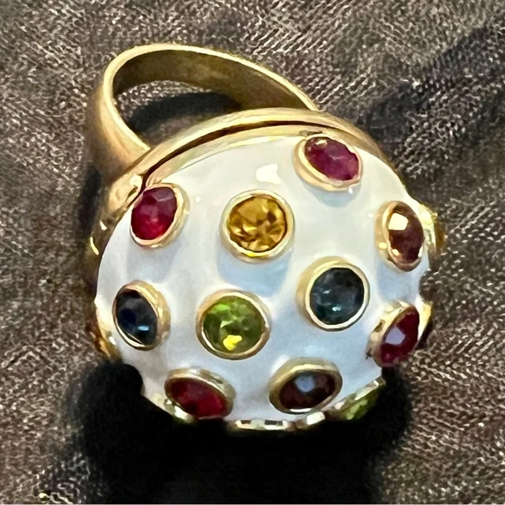 🆕Tory Burch Authentic Locket Magnetic Ring White Enamel & Colorful Stones Size 7
